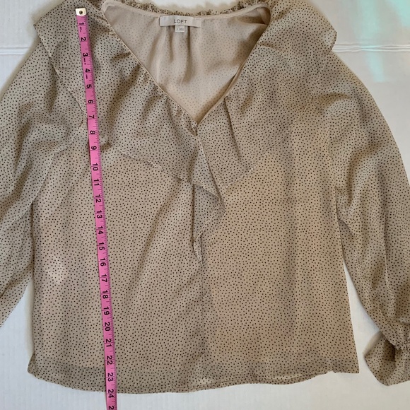 Loft Dotted Cream Beige V Neck Ruffle Lined Long Sleeve Crepe Career Blo… - Picture 12 of 14